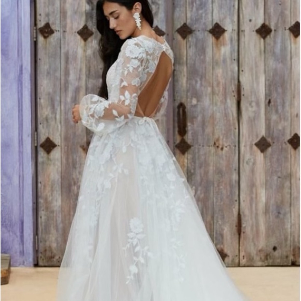 BoHo wedding dress